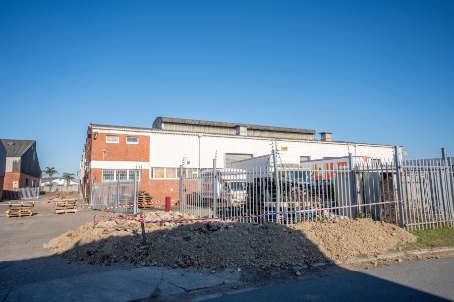 Commercial Property for Sale in Woodbrook Eastern Cape
